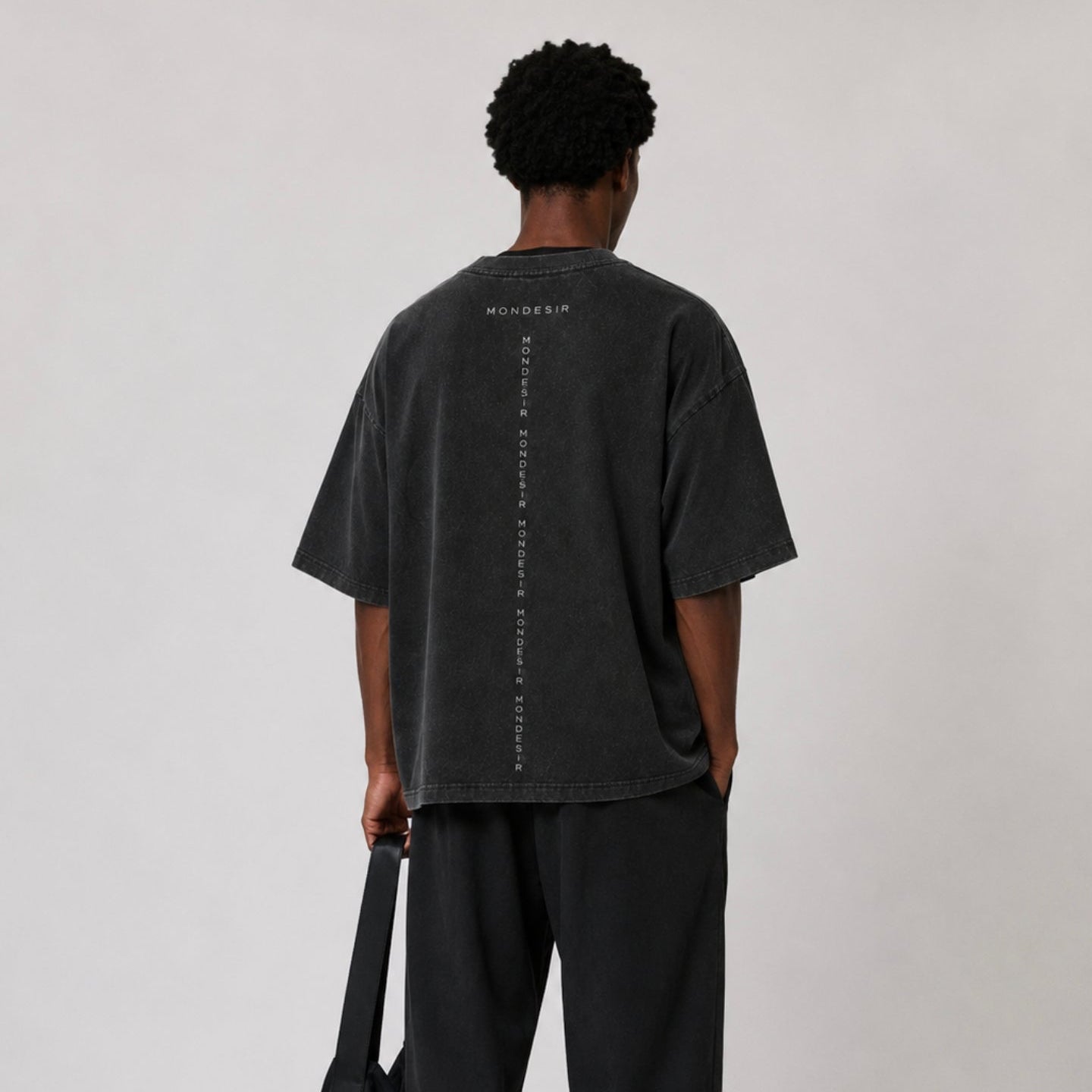 Signature tee-black